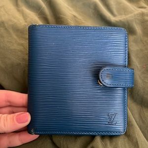 Louis Vuitton vintage epi wallet